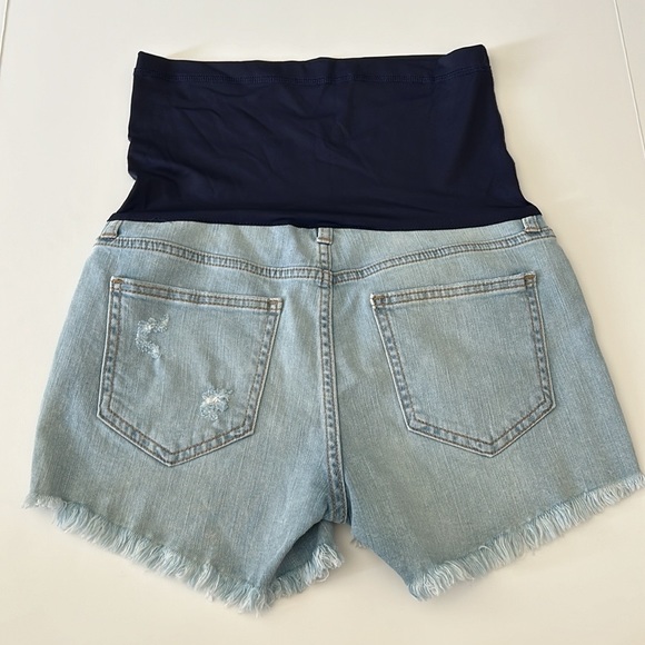 Pinkblush Light Wash Fringe Hem Maternity Denim Jean Shorts - Picture 6 of 9